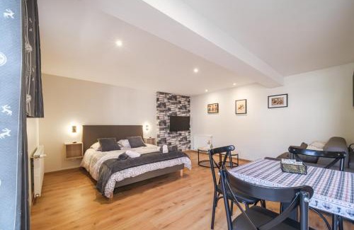 Sigolsheim Bed & Breakfast | Family-Friendly Retreat at LE Pressoir de Sigo with High Ratings