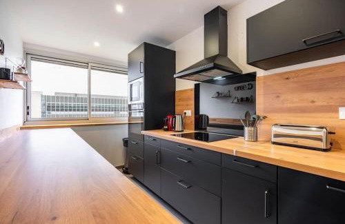 Saint Nicolas - Charles III - Ville vieille - Trois Maisons - Leopold Apartment | Discover Le Prouvé: Family-Friendly with Inclusive Parking