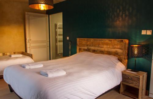 Bazoges-en-Paillers Bed & Breakfast | Indulgent Stay at Le Puy Carmin with Relaxing Hot Tub