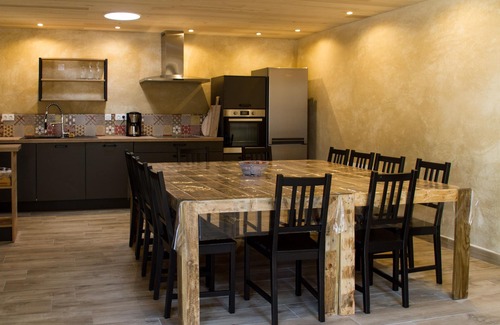 Bazoges-en-Paillers Bed & Breakfast | Experience Relaxation at Le Puy Carmin - Top-Rated B&B
