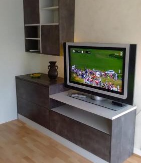 La Gare Apartment | Family-Friendly Getaway at Le Puy de Dôme - Guest Rated 9/10