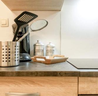 Liege Apartment | Cozy 2-Bedroom Apartment with Breakfast & Pet-Friendly Perks