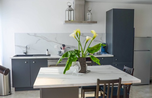 Noyelles-sur-Mer House | Discover Family-Friendly Stays at Le Quai Huppé, Voie 2