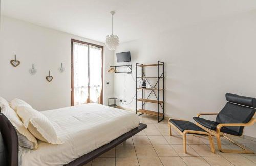 Cardano al Campo House | Discover Le Quattro Stelle Villa: 4-Star Family Retreat