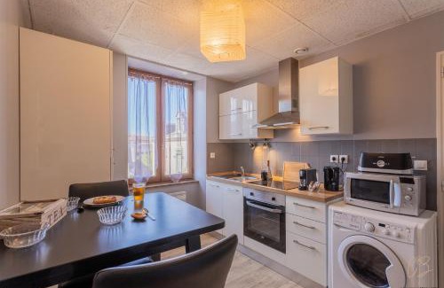 Bourgoin-Jallieu Apartment | Budget-Friendly Stay near Le République-Gare-Centre Ville