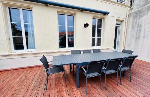 Rochefort Apartment | Explore Le République: Garden Retreat in City Center