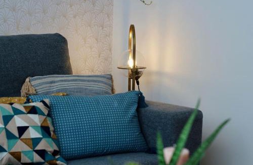 Laon Apartment | Family-Friendly Retreat at Le Rétro de la Gare - 9.2/10