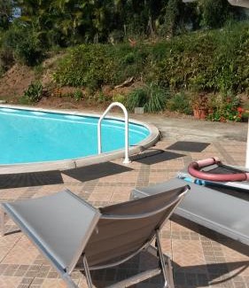 Dumbea House | Oceanfront Getaway at Le Rêve Bleu - Rated 9/10 by Guests