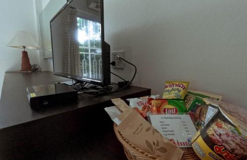 Ranong Hotel | Budget-Friendly Stay at Le Ranong Bistro Hotel with Breakfast