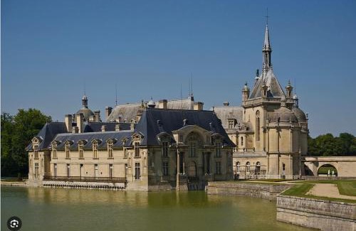 Les Sablons Apartment | Top-Rated Family-Friendly Stay at Le Raphaëlle, Compiègne
