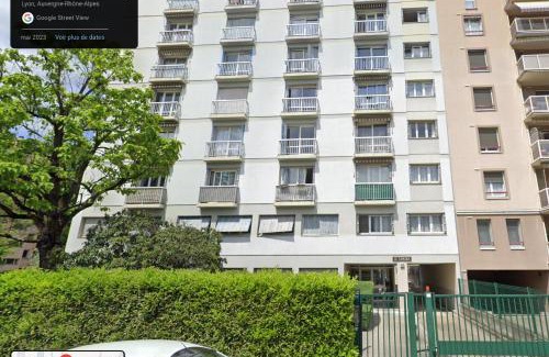 Villette Gare Apartment | Family-Friendly Le Ravello near Part-Dieu Station