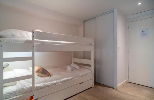 La Trinite-sur-Mer Apartment | Cozy ALBE Apartment for 3 in La Trinite sur Mer