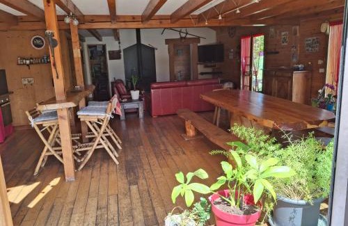 Anla Ski Chalet | Experience Le Refuge De L'Ourse: Pet & Child Friendly Stay