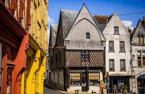 Bourre House | Explore Le Refuge des Elfes: Pet-Friendly Family Retreat