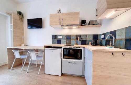 Faubourg-Raines Apartment | Discover Le Refuge: Your Ideal Urban Retreat Awaits