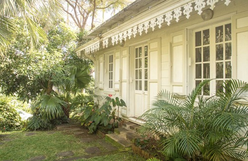 La Montagne Villa | Scenic LE REFUGE - Family Villa with Private Pool in Reunion