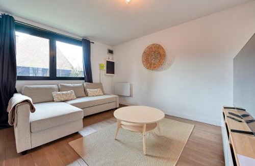 Marcq-en-Baroeul House | Convenient Stay at Le Relais, Just 7 Minutes from Lille