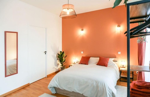 Chadeleuf Bed & Breakfast | Cozy Retreat at Le Relais de Chadeleuf with Dining Options