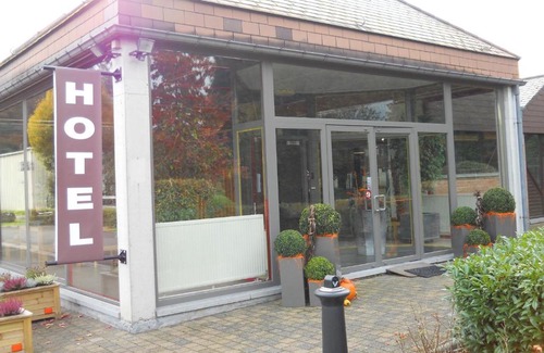 Lobbes Hotel | Discover Comfort at Le Relais De La Haute Sambre Hotel
