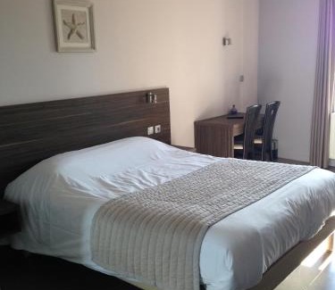 Saint-Martin-en-Haut Hotel | Discover Comfort at Le Relais des Bergers - 8.5/10 Rated