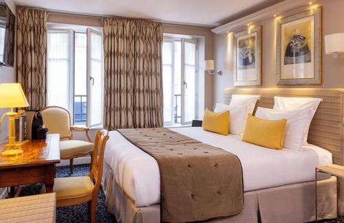 Les Halles Hotel | Explore Comfort at Le Relais des Halles: 4-Star Haven