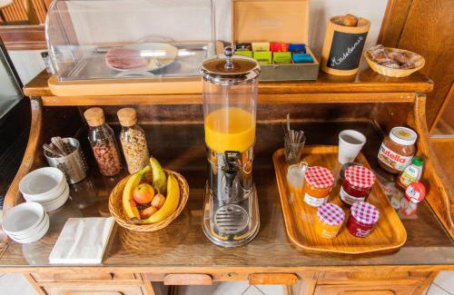 Beaugency Hotel | Discover Le Relais Des Templiers: Pet & Child Friendly Stay