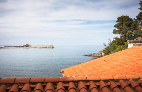 Collioure Hotel | Idyllic Le Relais Des Trois Mas: Poolside Bliss & Ocean Views