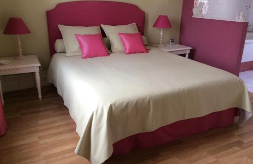 Evreux Bed & Breakfast | Discover LE RELAIS DU BON'EURE - Family-Friendly Retreat