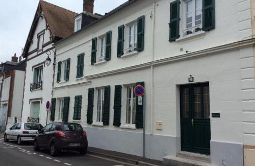 Evreux Bed & Breakfast | Discover LE RELAIS DU BON'EURE - Family-Friendly Retreat