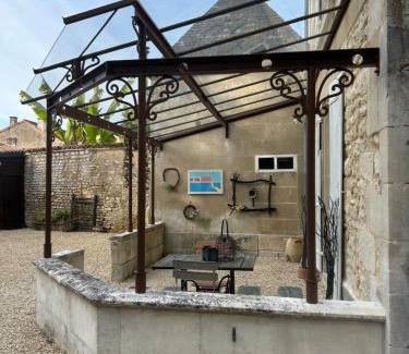 Chasseneuil-du-Poitou House | Experience Oceanfront Bliss at LE REPAIRE gîte 4 étoiles