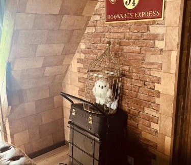 Solre-le-Chateau Apartment | Enchanting Stay at Le Repaire Magique du Grand Sorcier