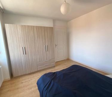 Navenne Apartment | Experience le repos vésulien: Guest Rated 8/10