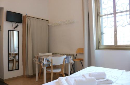 Corsico Apartment | Cozy Retreat at Le Residenze Della Poetessa with Hot Tub