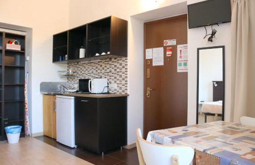 Corsico Apartment | Cozy Retreat at Le Residenze Della Poetessa with Hot Tub