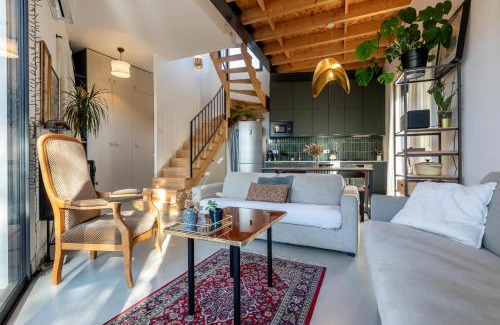 Saint-Jean-de-Vedas Villa | Discover Le Resort: Elite Villa with Pool & Pet-Friendly