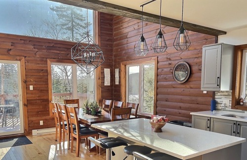 Wentworth-Nord Ski Chalet | Indulgent Retreat at Le Retour aux Souches with Spa & Sauna