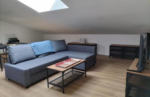 Marengo - Jolimont Apartment | Le Riquet: Cozy 2-Room Getaway Near the Train Station