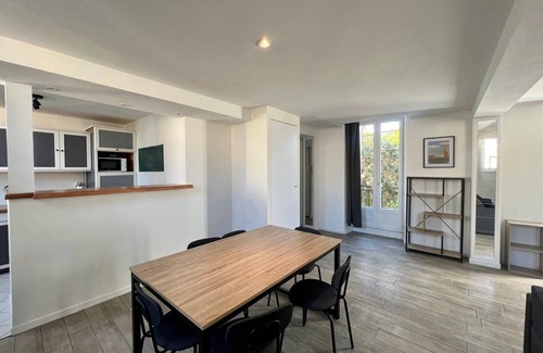 Poitiers Apartment | Experience Le Rivage du Clain: Family-Friendly Retreat