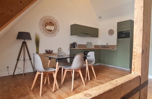 Pontivy Apartment | Top Floor Retreat at Le Rivoli with Kitchen Amenities