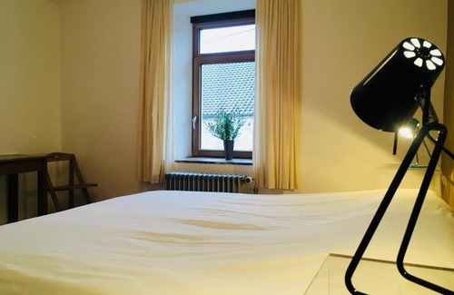 Surice Bed & Breakfast | Child-Friendly Retreat at Le Rockormoran - Rated 9/10