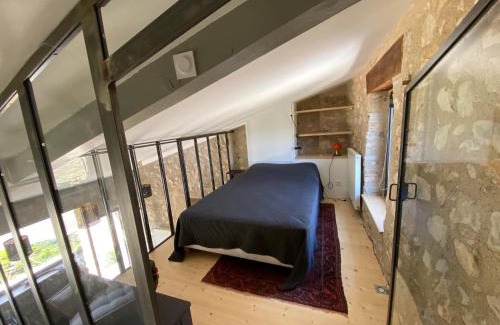 Sisteron House | Pet-Friendly Retreat at Le Roet with a 9.1/10 Rating