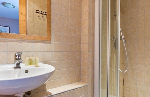 Chatel Hotel | Discover Le Roitelet: Family-Friendly with Great Amenities