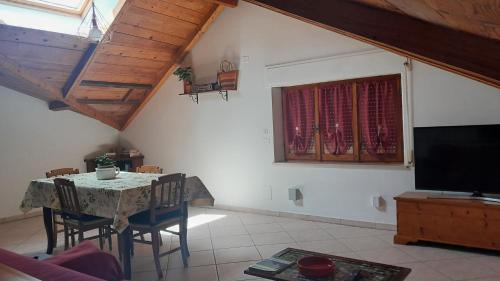 Corinaldo Apartment | Elegant Le Rondini: Pet-Friendly 4-Star Retreat