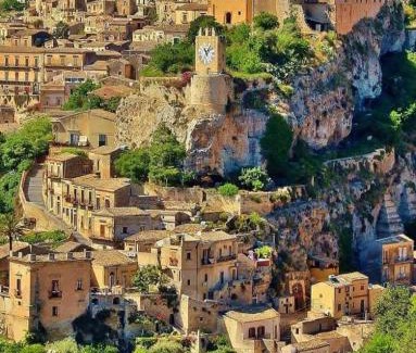 Modica House | Family-Friendly Getaway at Le Rose di Modica - 9.6/10 Rating