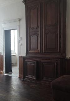 Lure Apartment | Discover Le Rosier: Family & Pet-Friendly Getaway
