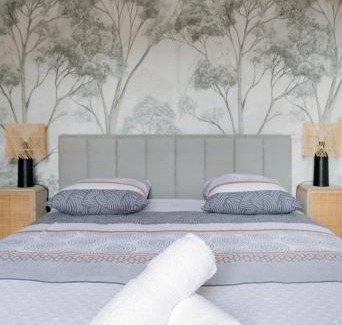 Thermal Apartment | Stylish Le Royal Apartment in the Heart of the City