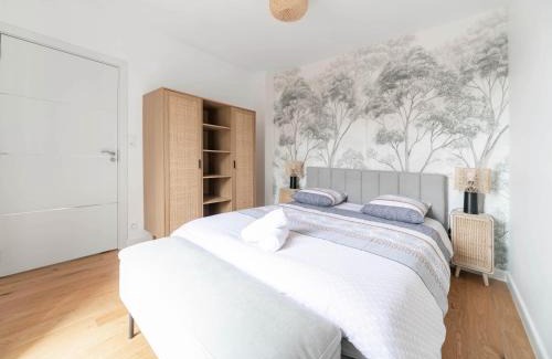 Thermal Apartment | Stylish Le Royal Apartment in the Heart of the City