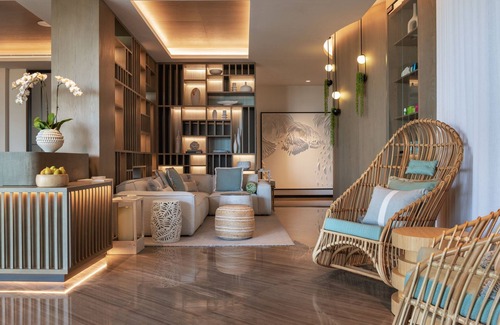 Dubai Marina Hotel | Experience Elegance at Le Royal Meridien Beach Resort