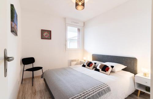 Minimes - Barriere de Paris Apartment | Relaxing Le Rubens: Quiet Apartment with Parking & Breakfast
