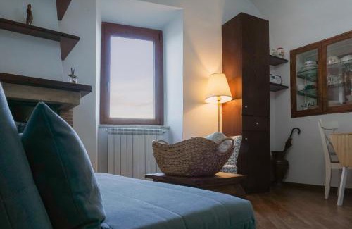 Lake Bracciano Apartment | Beautiful Apartment on the Lake with Oceanfront Views